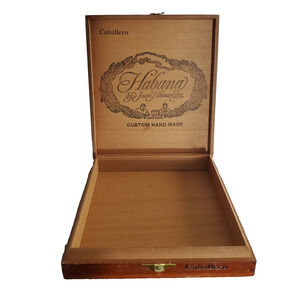 Vintage Caballero Habana by Juan Hermandez Cigar Box Hand Made Barware Tampa